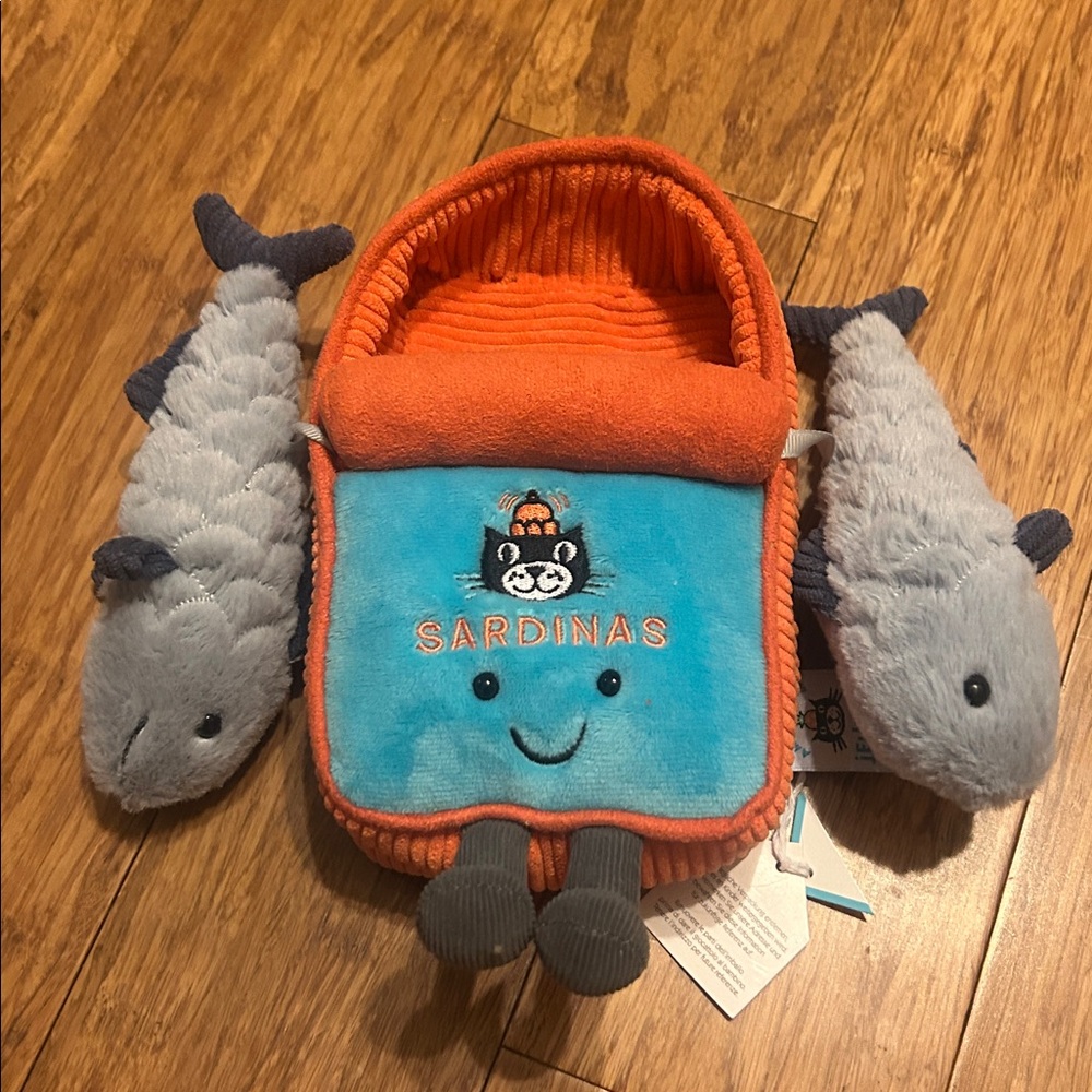 Jellycat Amuseables Sardine Tin - Picture 3 of 3